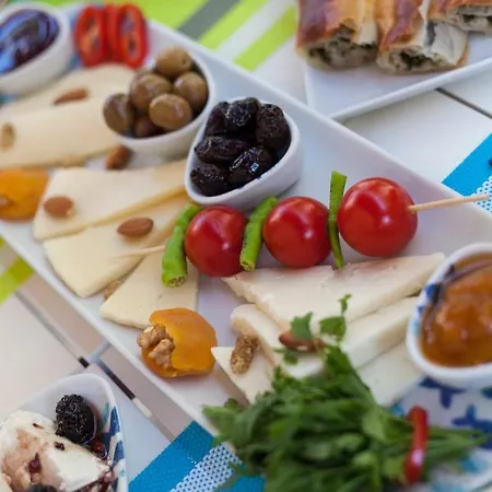 Cynara Alacati Bed & Breakfast Cesme