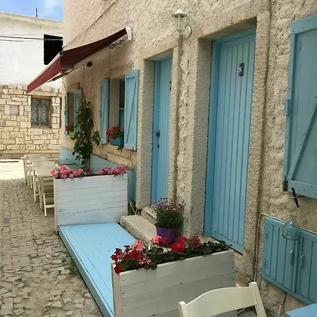 Cynara Alacati Bed & Breakfast